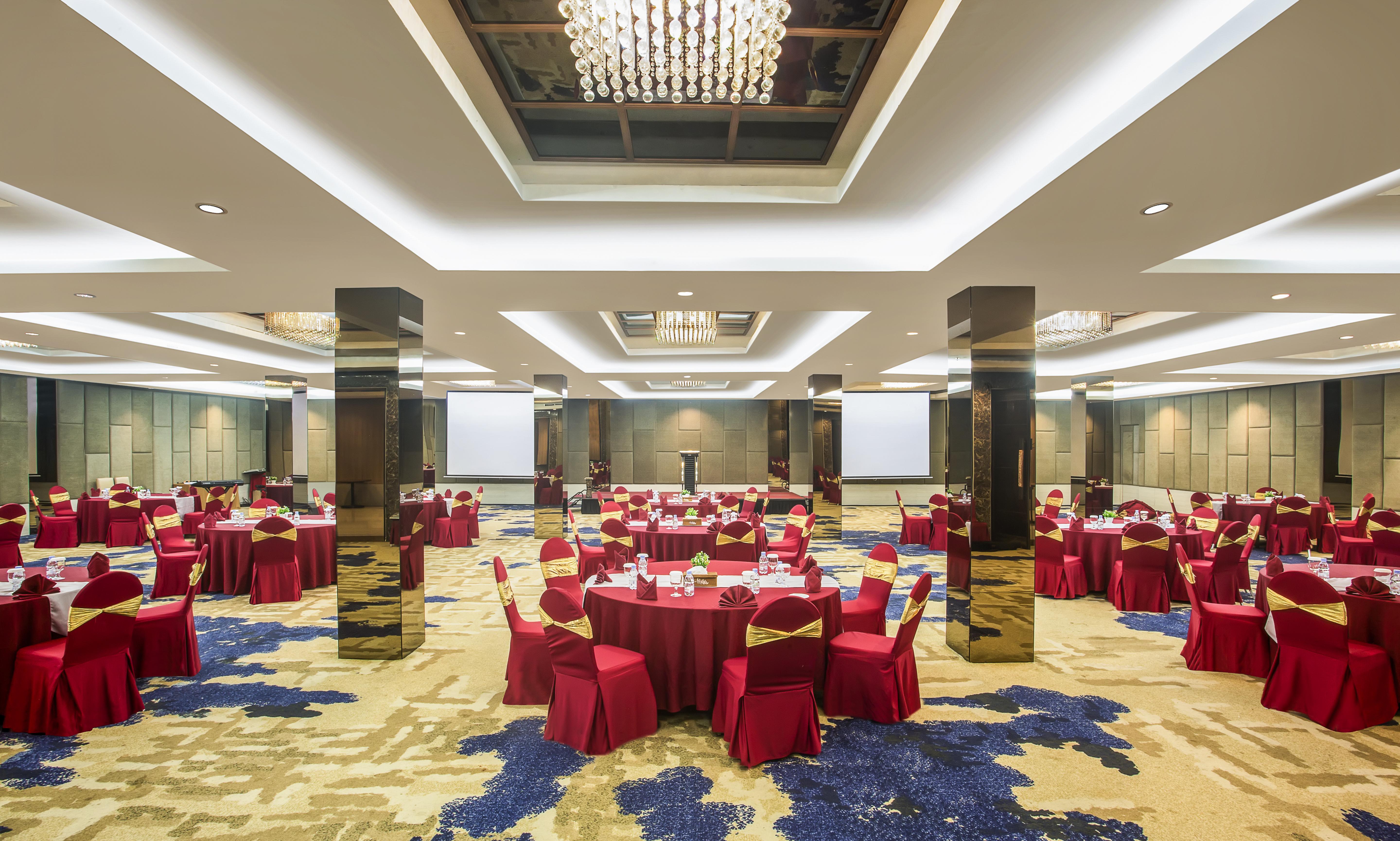 Swiss-Belhotel Маноквари Экстерьер фото