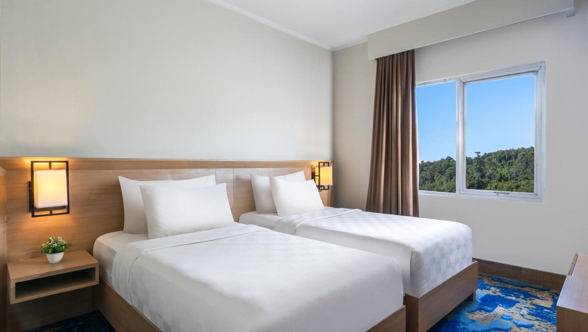 Swiss-Belhotel Маноквари Экстерьер фото